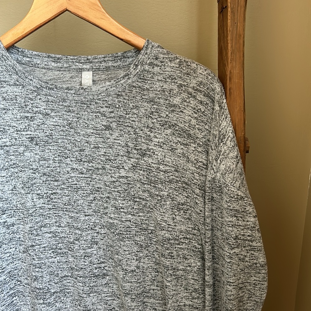 Athleta Women's Light Weight Sweater Size XS - Picture 3 of 7
